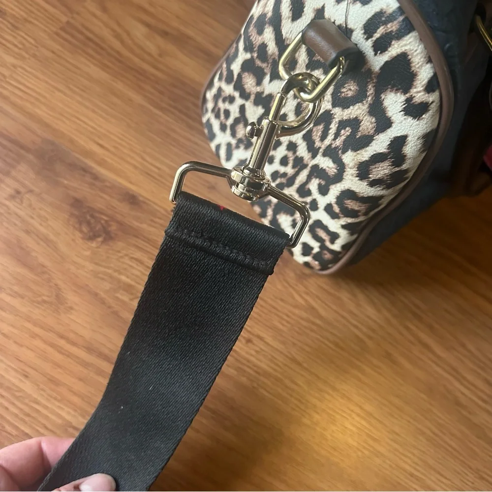 Women’s Juicy Couture‎ Black and Leopard Crossbody Satchel Purse Bag - Picture 5 of 13